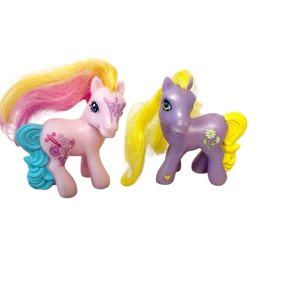 Two Vintage McDonalds My Little Pony toys approx 3 inches Toola-Roola & Daisy Jo